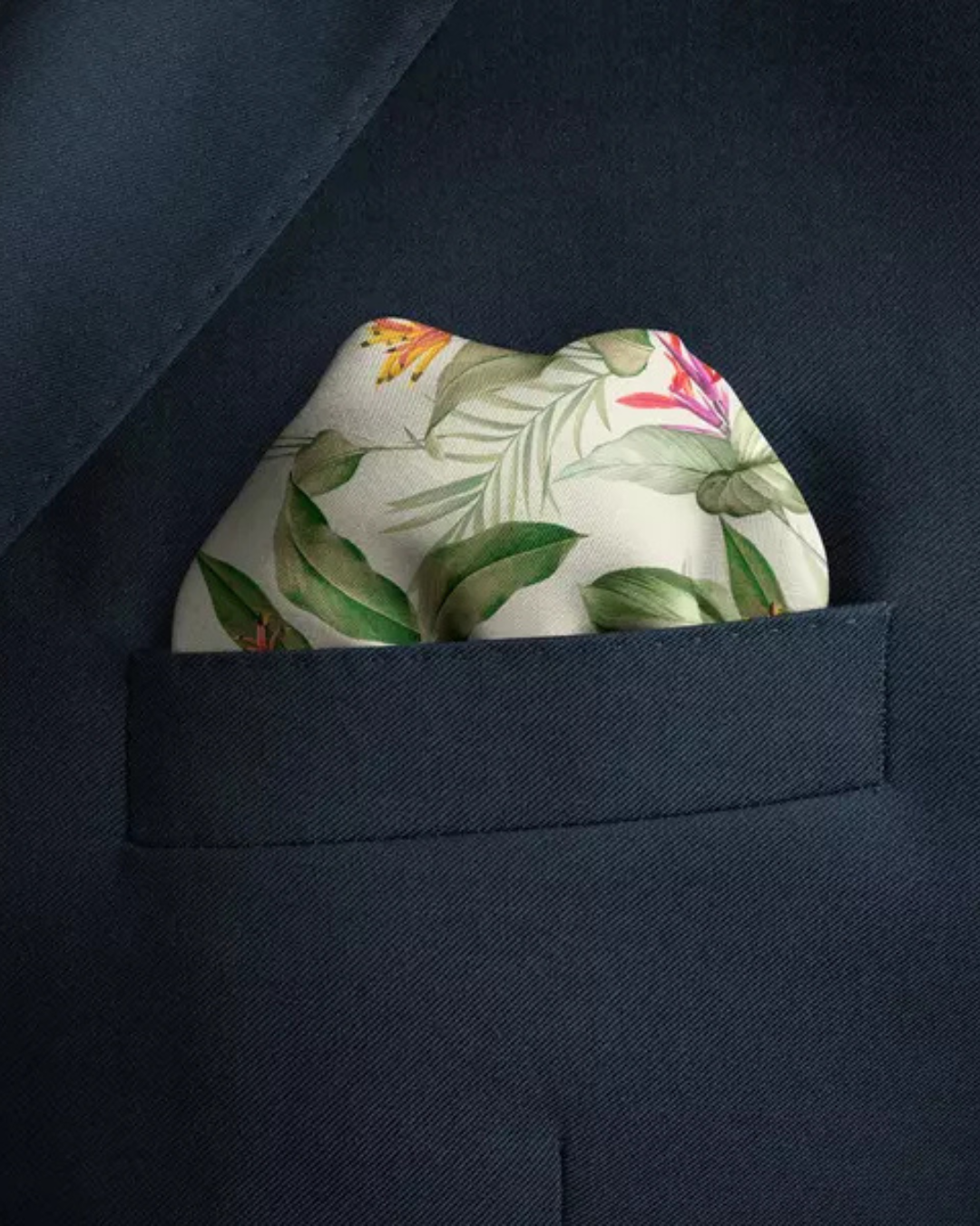 TROPIC PARADISE | Men's Silk Pocket Square